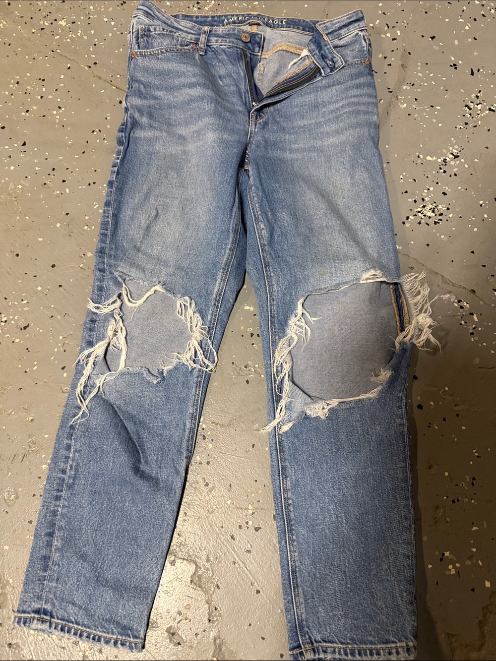 American Eagle Outfitters Light Blue Denim Jeans